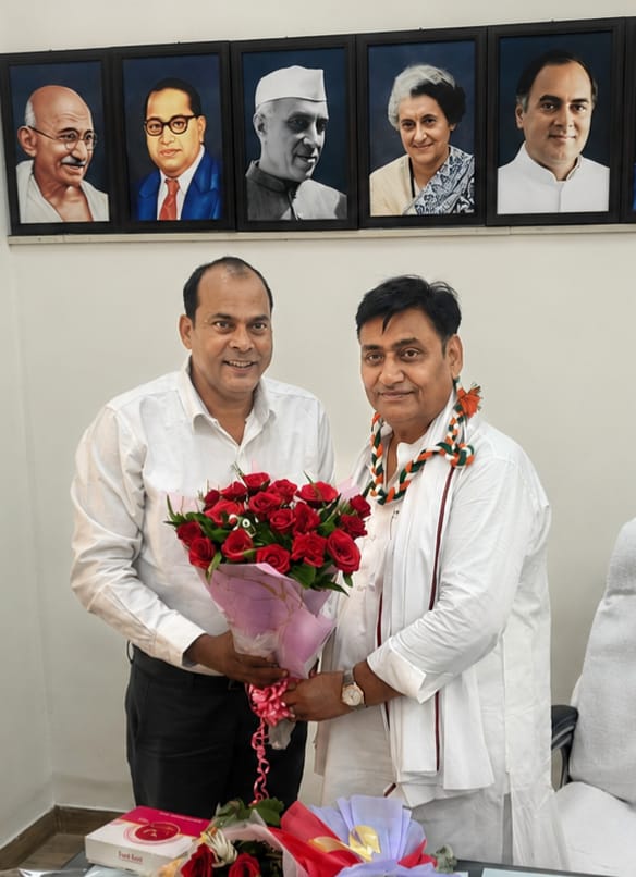 जयपुर में डॉ. सुनील लारा की डोटासरा से अहम मुलाकात, संगठन को बूथ स्तर तक मजबूत बनाने पर मंथन